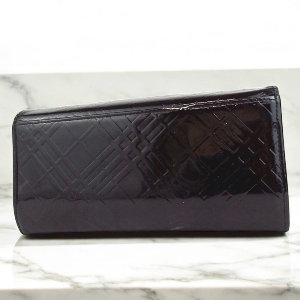 BURBERRY Nova Check Patent Leather Kisslock Long Wallet ๐ - Picture 3 of 12